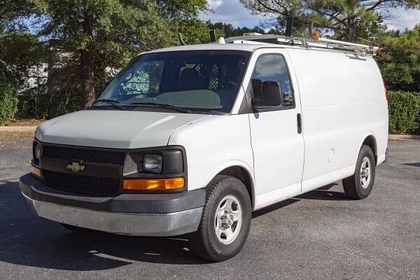 Satellite Cable Tech Van | 2008 Chevrolet Express 1500 RWD | Custom Communications, Inc.