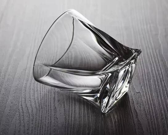 Sklenice na vodku Crystalite Bohemia Quadro průhledný 55 ml 6 ks Řada Quadro