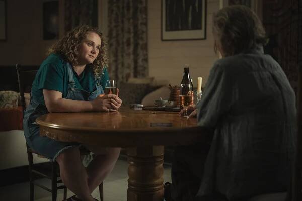 The Last Anniversary - Episode 5 - Z filmu - Danielle Macdonald