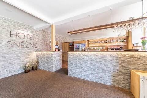 Restaurace - Hotel Sněžné