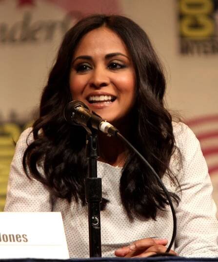 Soubor:Parminder Nagra by Gage Skidmore 2.jpg