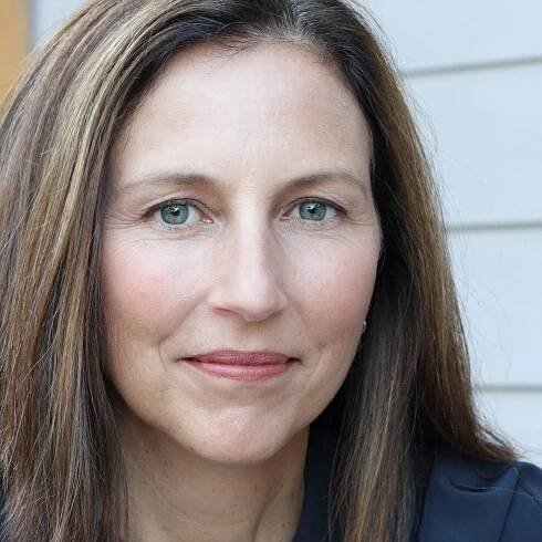 Bonus Episode 8: Erin Kelly