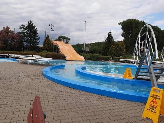 Letní koupaliště Hustopeče foto 4