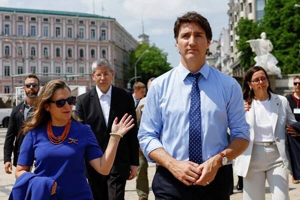 Konec „hvězdného“ premiéra! Justin Trudeau po tlaku odchází z čela kanadské vlády