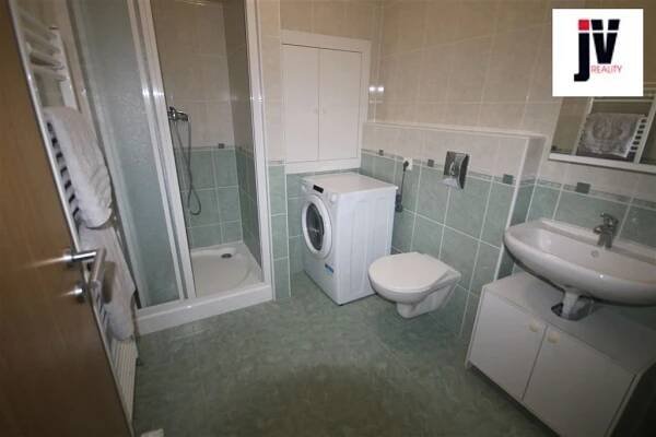 Pronájem bytu 2KK+B, 59 m2, OV, Plzeň | JV reality