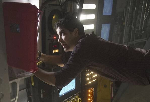 Tým Škorpion - Area 51 - Z filmu - Elyes Gabel