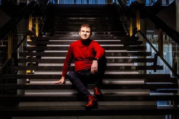 Tomáš Hanus a jihokorejský houslista na úvod sezony SOČRu