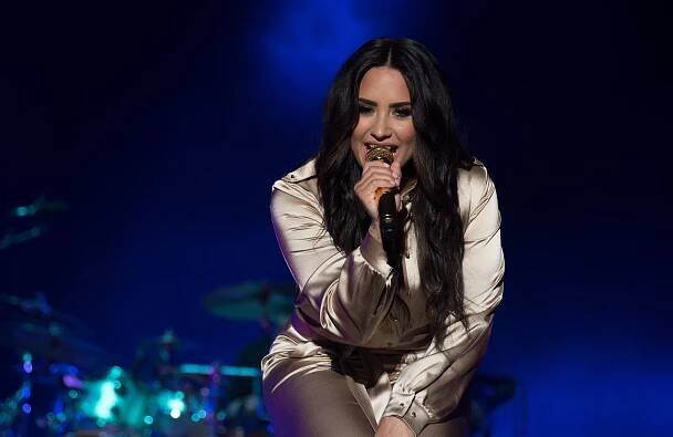 Demi Lovato Announces New Album 'Tell Me You Love Me'