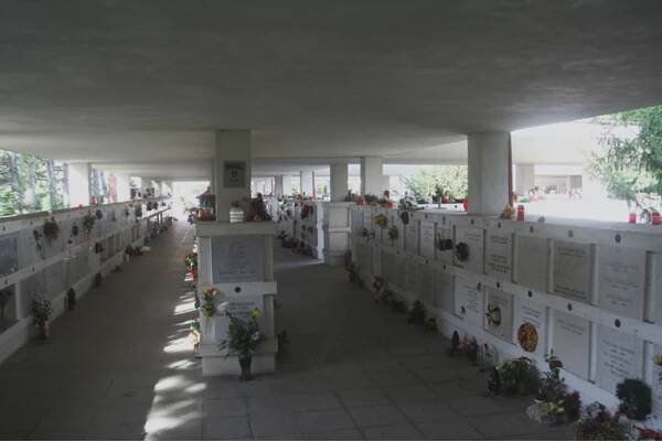 Kolumbárium | Pohřební a hřbitovní služby města Brna, a. s.