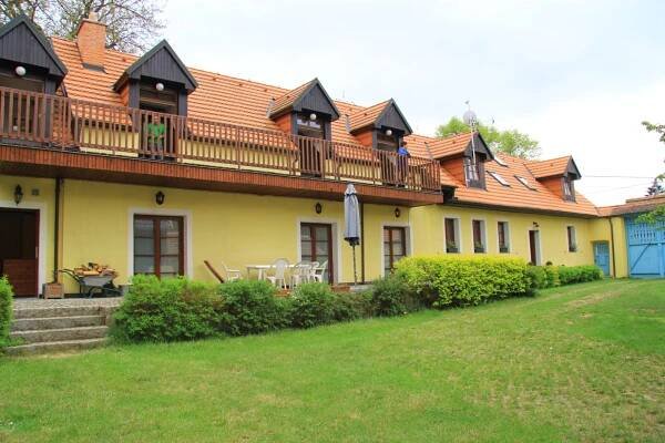 Rokycany - luxurious, attractive cottage with heated pool and wine cellar | Czech and Slovakia vacation – Holiday cottages