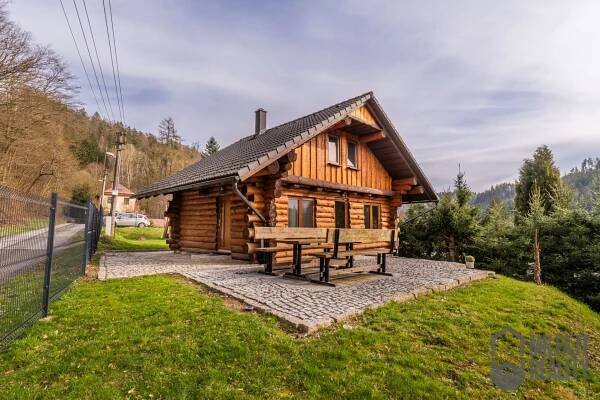 Prodej srubu 3+kk, Splzov - Malá Skála - MILFAJT REALITY s.r.o. 