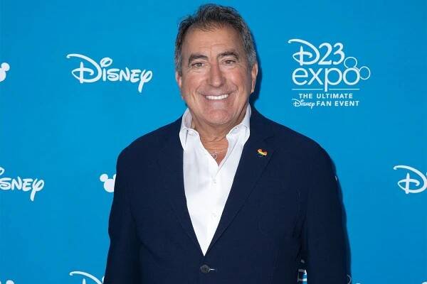 Kenny Ortega Feels 'Very Grateful' That Fans Are Campaigning For Season 2 of 'Julie and The Phantoms'