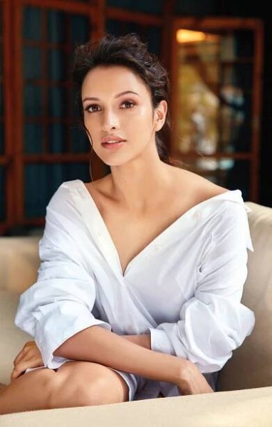 Filmfare-ME-April-2023 by FilmFare Middle East - Issuu