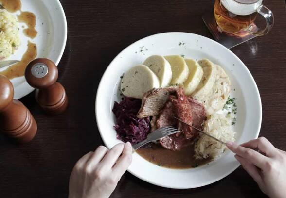 Restaurace Dělňák Nové Město pod Smrkem | Apetee