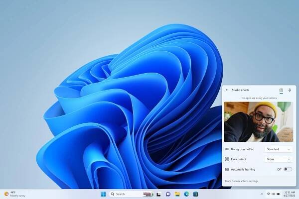 Windows 11 Moment 2 Brings Studio Effects to the Taskbar