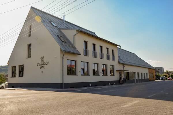 Deník na návštěvě. Představují se Nošovice, obec známá nejen díky pivu a autům