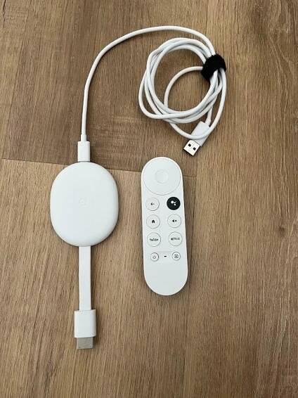 Google Chromecast Google 4 TV 4K bílý