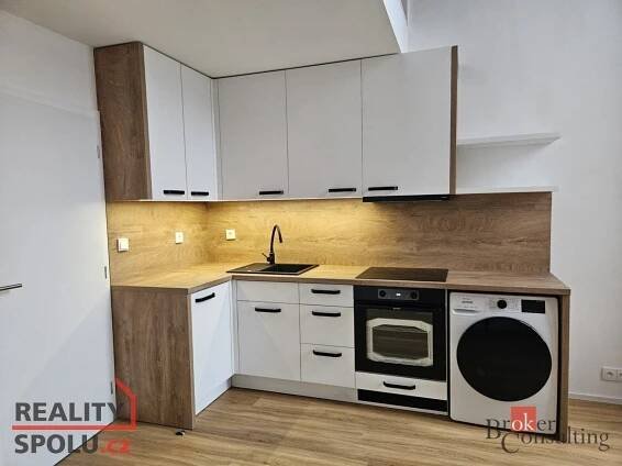 Pronájem bytu 2+kk 40 m2
