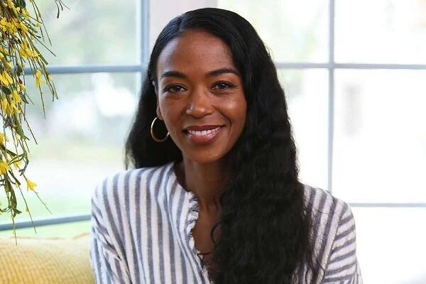 Ananda Lewis has died