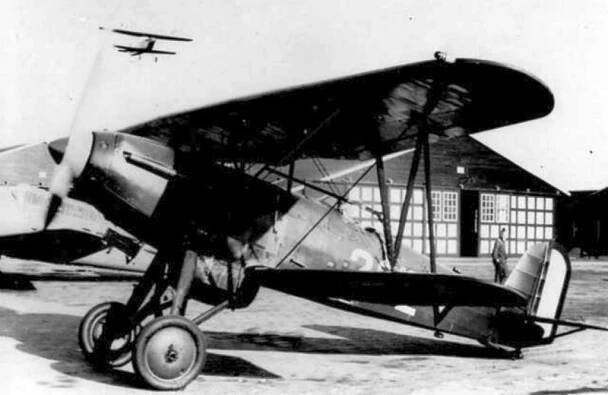 Fokker D.XVII (English) 