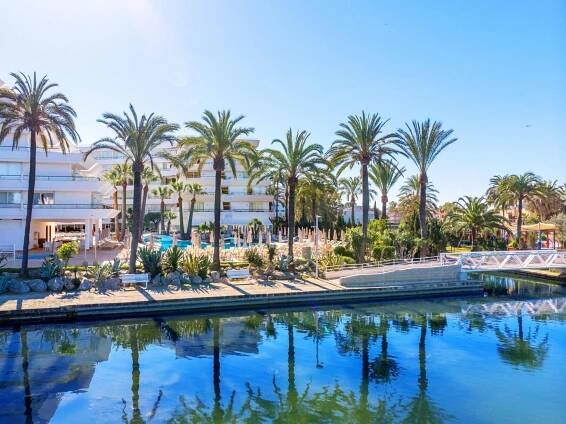 Viva Eden Aparthotel 4*