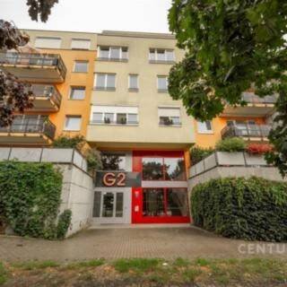 Pronájem bytu 2+kk 45 m⊃2; Praha
