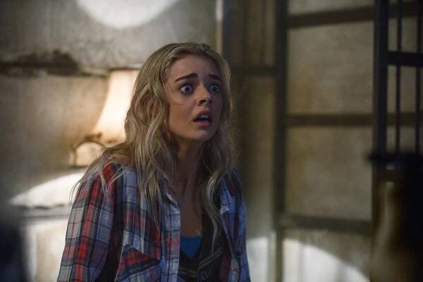 Ash vs Evil Dead - Temná - Z filmu - Samara Weaving