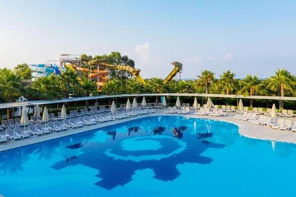 Sunmelia Beach Resort & Spa - Turecko - Turecká riviéra - Side - Kizilagac, cena od 14 310 Kč.