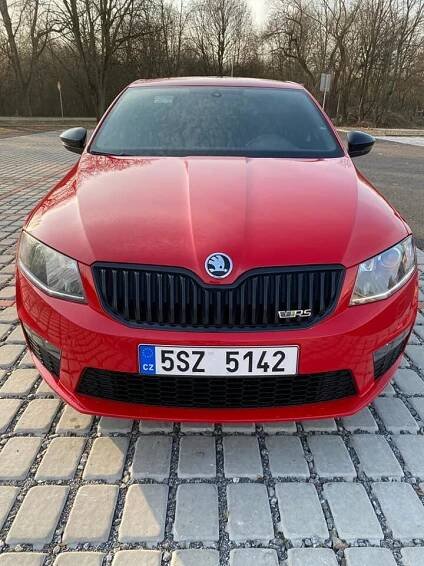 Bazar: prodej Škoda Octavia 3 Rs 2.0 TSI 162kw manuál, ojeté, nafta, rok 2015, barva červená - Portál řidiče