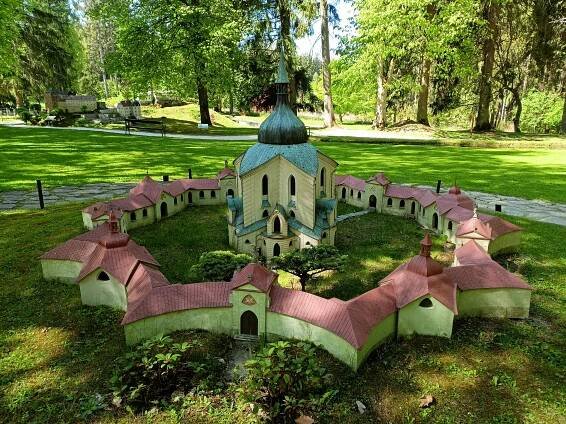 Asociace rodičů a přátel postižených dětí, Žďár nad Sázavou || Klub "Úsměv"