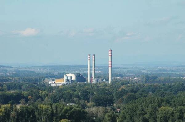 - Elektrárna Opatovice aktuálně patřící do EPH Daniela Křetínského - klikněte pro zobrazení detailu