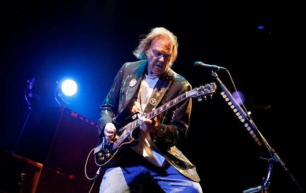 Neil Young vzkazuje Donaldu Trumpovi: Nepoužívej moji hudbu