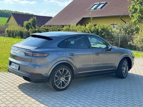 Porsche Cayenne S COUPÉ - PŘEVZETÍ ÚVĚRU