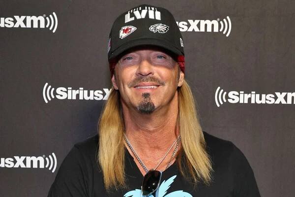 Bret Michaels Says He May Change 'Insane' Tour Schedule After Diabetes Scare at Recent Show: 'Please Forgive Me'
