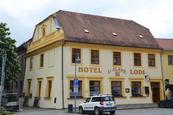 Hotel U Zlaté lodi