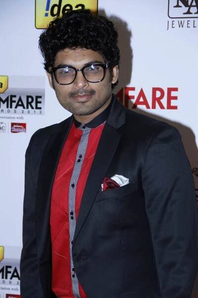 Latest Stylish Pics Of Ajmal Ameer