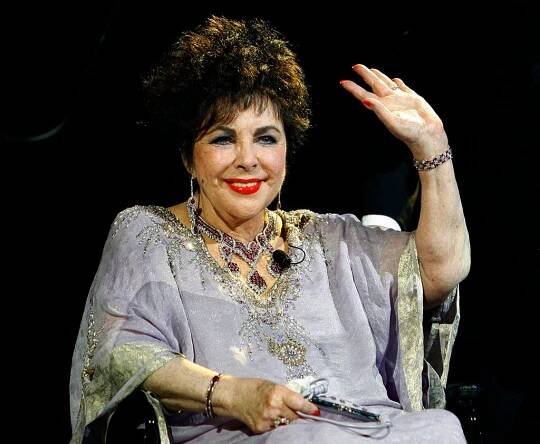 Zemřela legendární herečka Elizabeth Taylorová