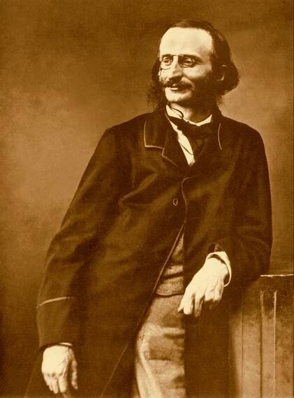 Soubor:Jacques Offenbach by Félix Nadar (restored).jpg – Wikipedie
