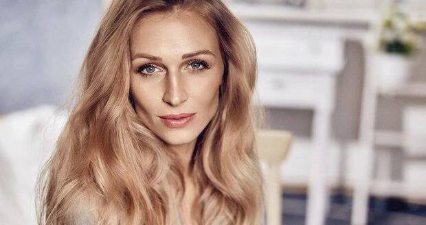 Veronika Kašáková: K mámě necítím zášť, dnes vede slušný a spořádaný život