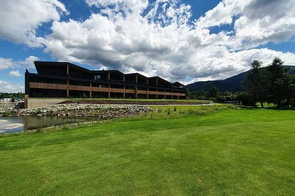 Golf apartmány Čeladná - trevor