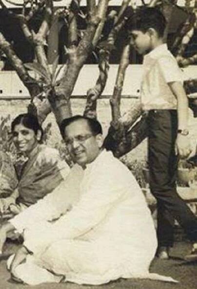 Akkineni Nagarjuna childhood pictures 2 | Celebrity family wiki