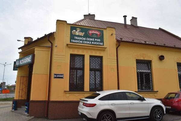 V Kladně u Vaňků Na Kovárně se jí dobře a levně už desítky let.