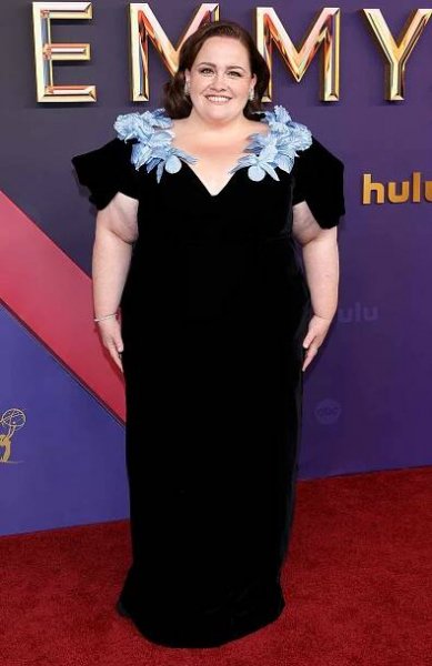 Jessica Gunning attends the 76th Primetime Emmy Awards at Peacock Theater on September 15, 2024 in Los Angeles, California. 