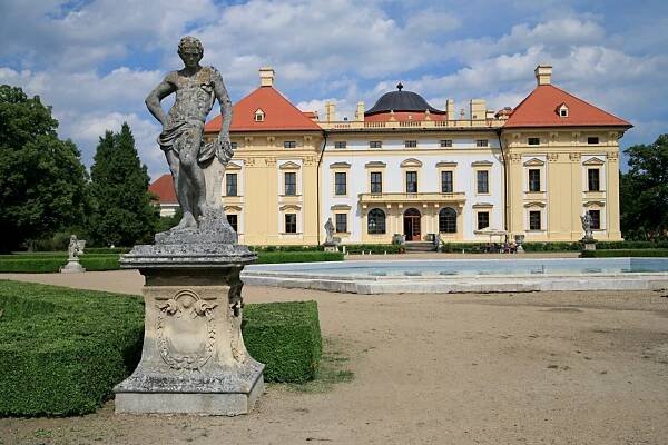 Slavkov u Brna (zámek) (okres Vyškov, Jihomoravský kraj) | www.sermiri.cz