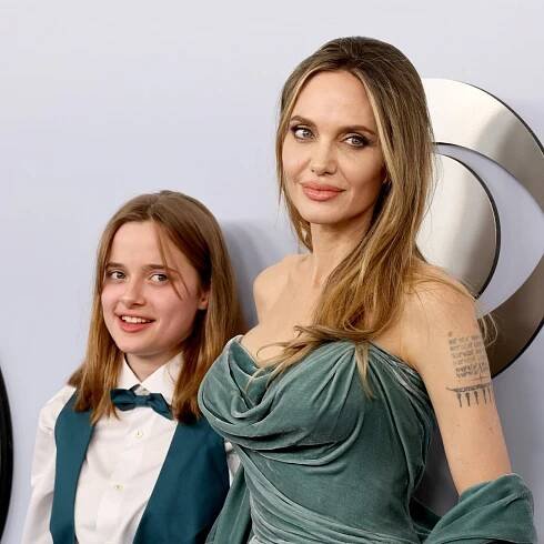 Angelina Jolie and Daughter Vivienne Get Matching Tattoos