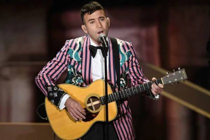 Sufjan Stevens Diagnosed with Guillain-Barré Syndrome: 'Working Really Hard to Get Back on My Feet'