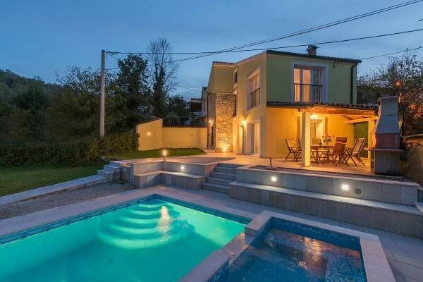Villa Ana