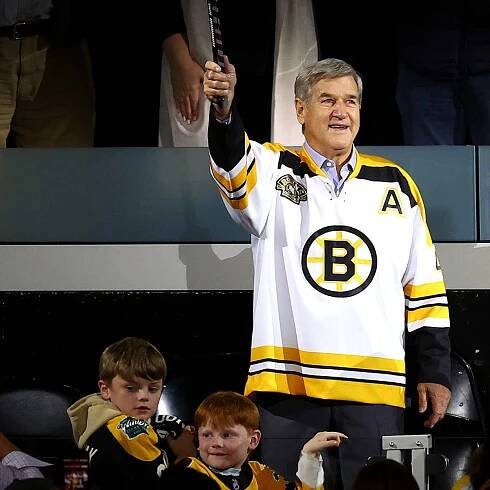 What if Bobby Orr's knees hadn't failed him?