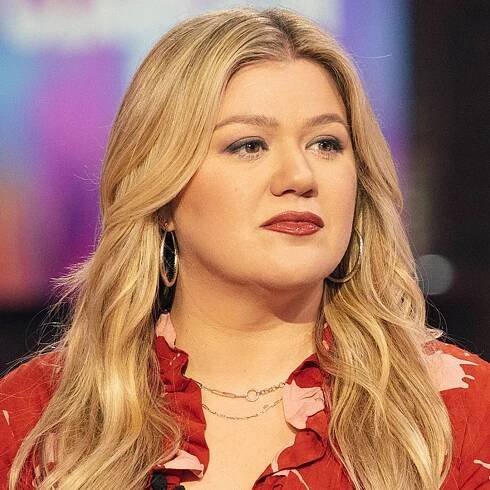 Kelly Clarkson makes quiet move away from public eye in the wake of ex Brandon Blackstock's death — details