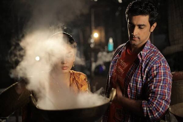 Luv Shuv Tey Chicken Khurana - Z filmu - Huma Qureshi, Kunal Kapoor